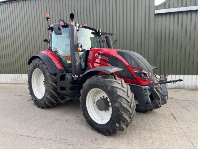 Valtra T194 Versu **55k Transmission**
