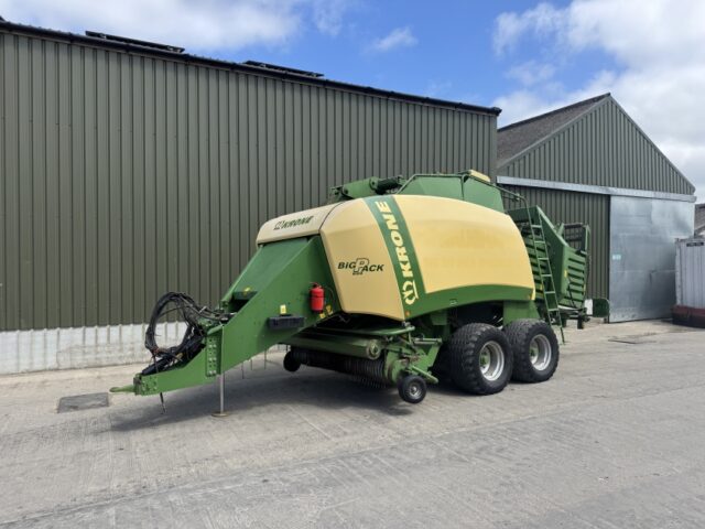 Krone Big Pack 12130 Square Baler