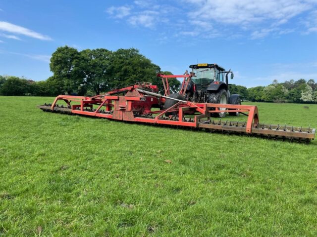 K-Two AE-RO II  9.6 Meter Grassland Aerator