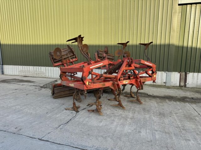 Knoche 4.5m Folding Cultivator