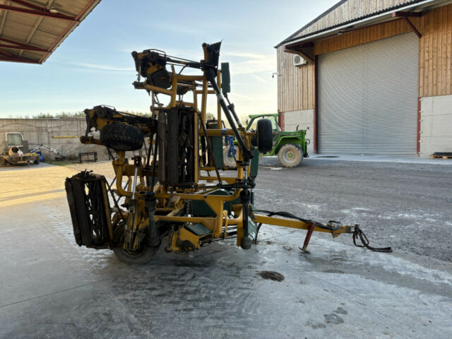 Kesmac 10 Gang Cylinder Mower For Sale
