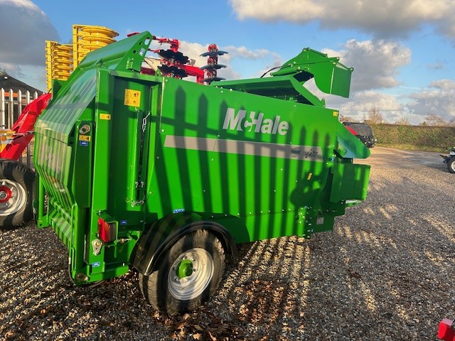 McHale C470 Trailed Straw Blower