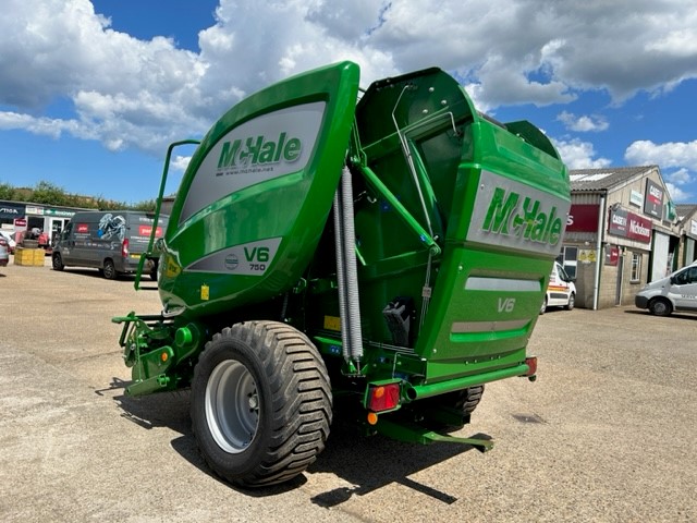McHale V6750 Baler