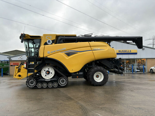 New Holland CR9.90 Combine Harvester For Sale