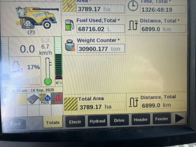 New Holland CR8.90 Combine Harvester For Sale