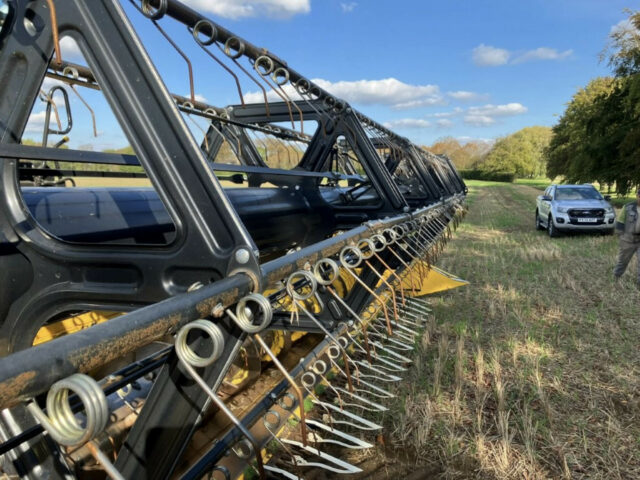 New Holland CR9.90 Combine Harvester For Sale