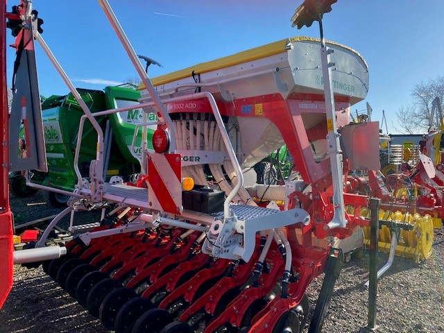 Pottinger Aerosem 3002 ADD Seed Drill