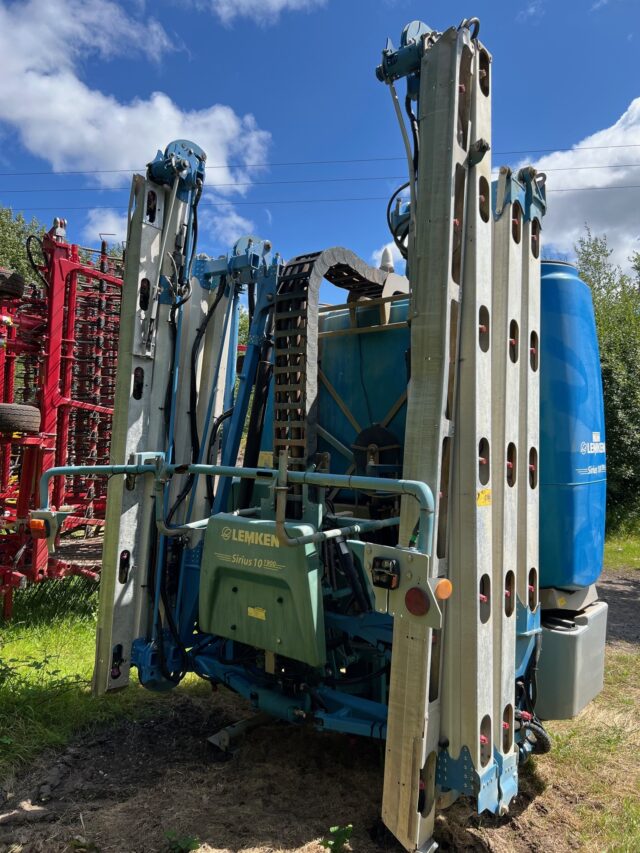 TJ000363 2017 LEMKEN SIRIUS 10 SPRAYER