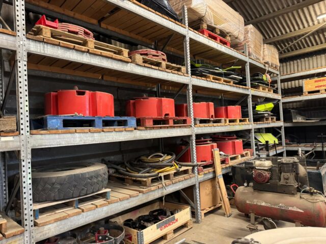 3M00446A FENDT 1000KG REAR WHEEL WEIGHTS