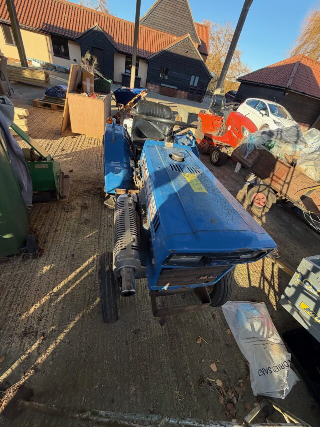 Iseki Compact Tractor TX 1210