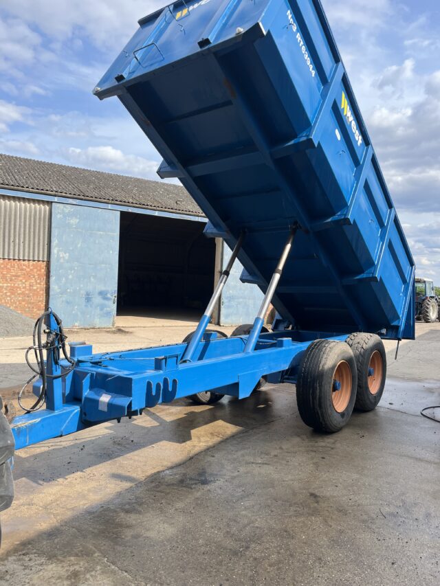 Harry West 10ton trailer