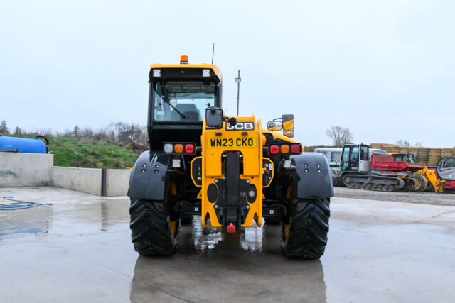 JCB 542-70 AgriXtra 2023