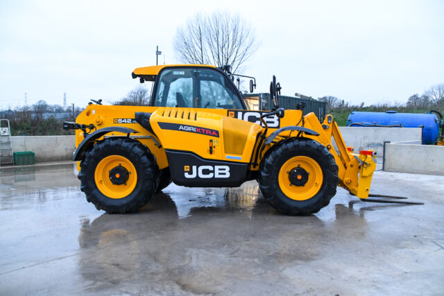 2023 JCB 542-70 AgriXtra