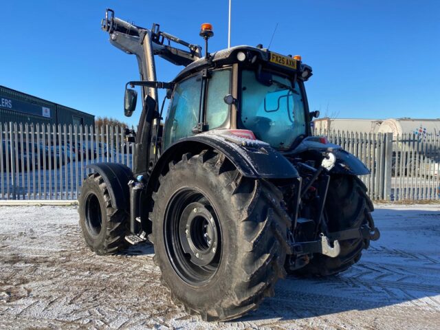 VA000325 VALTRA N155 TRACTOR G5S LOADER