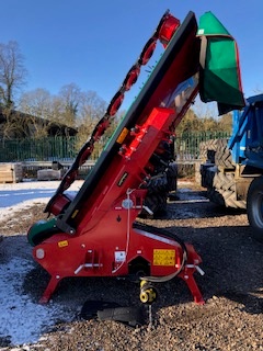 DM000256 KVERNELAND 3332MT MOWER