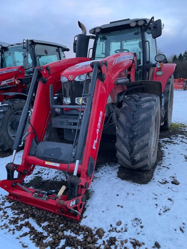 T2036716 MF7718S EFD6 TRACTOR & LOADER