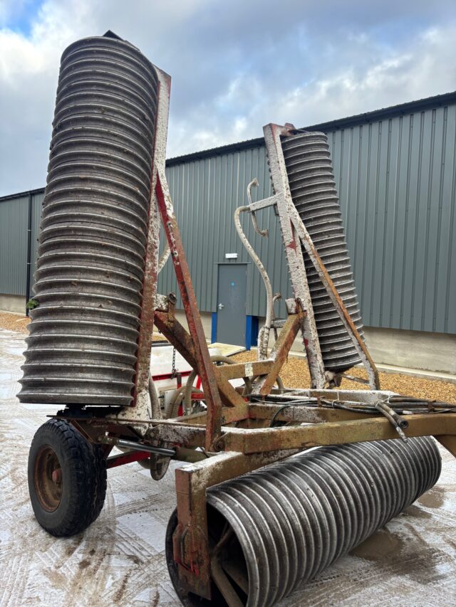 6.3m Rolls + Techneat Avadex applicator