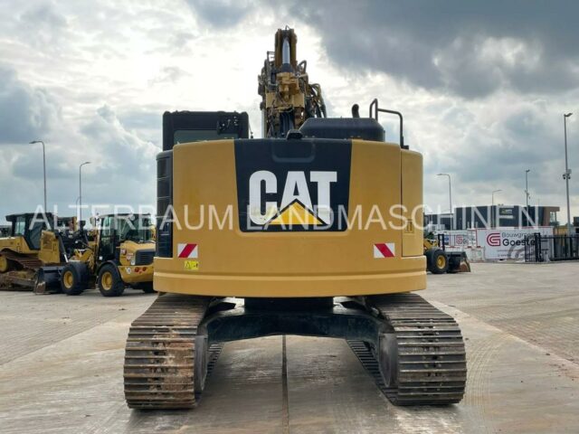 2016 Caterpillar 325F LCR