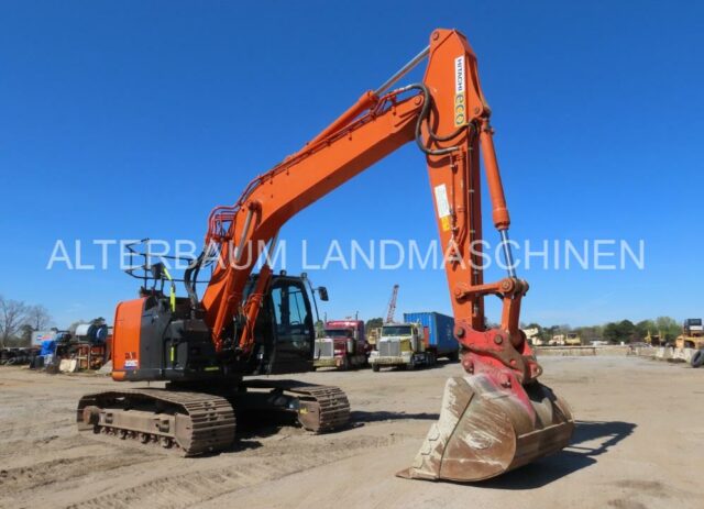 2021 Hitachi ZX225USLC-6