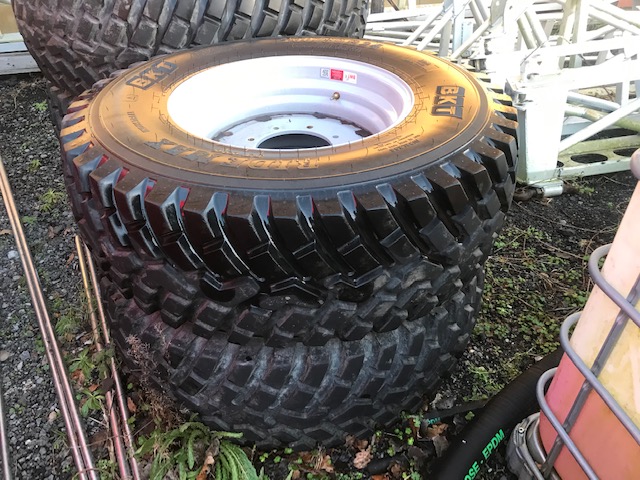 BM000559 BKT WHEELS & TYRES