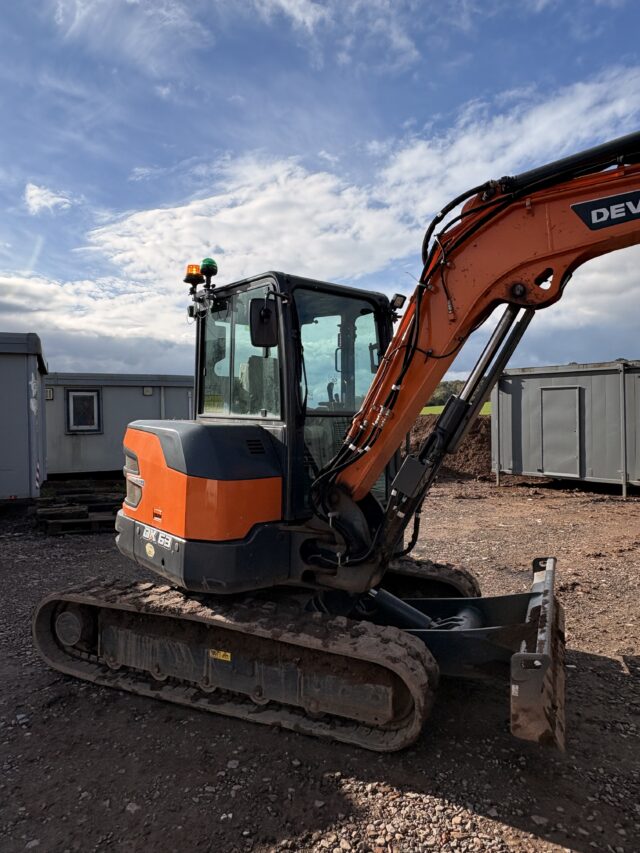 Doosan DX 63 -7