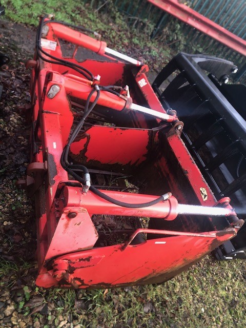 EM000031 – Used McHale Sheargrab