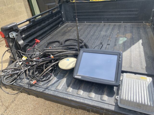 Trimble Fm1000 RTK Kit
