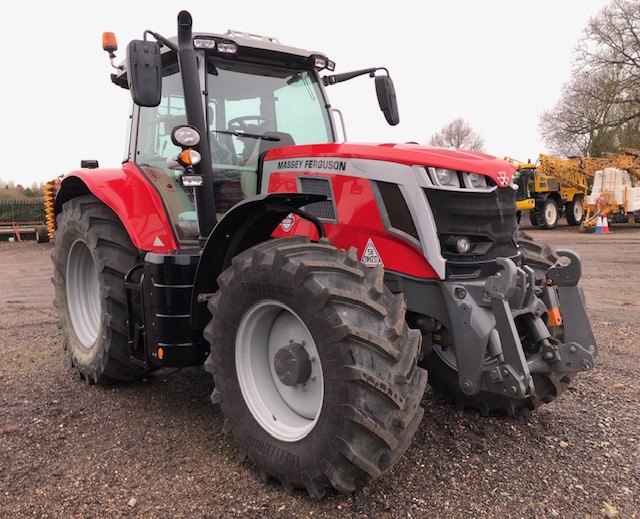 MA795181 MF7S.155 EFD6 4WD TRACTOR