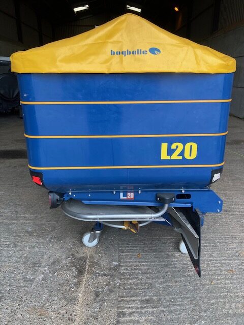 KRM L20 Fertilizer Spreader 12-24m