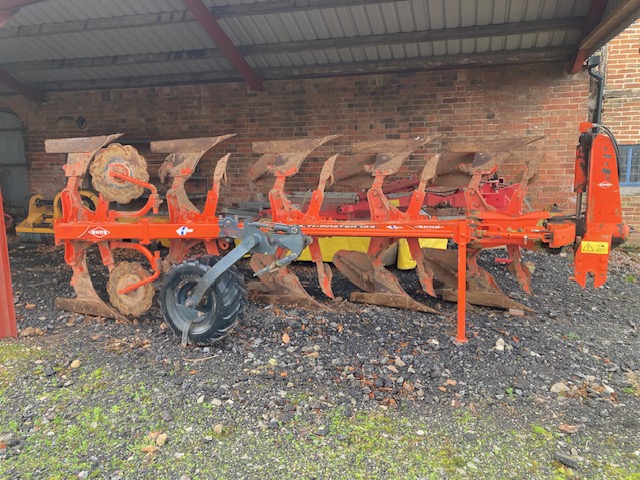 Kuhn Plough