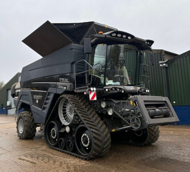 T413000B FENDT IDEAL 9T GEN 3 COMBINE