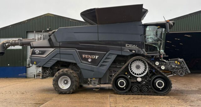 T413000B FENDT IDEAL 9T GEN 3 COMBINE