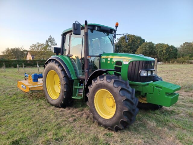 John Deere 6430