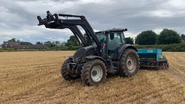 Valtra N155EA