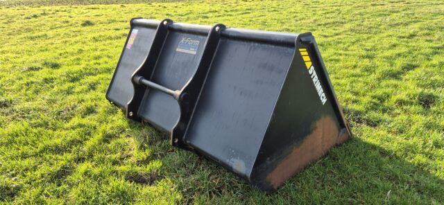 Strimech BX20-76 X – Form Bucket