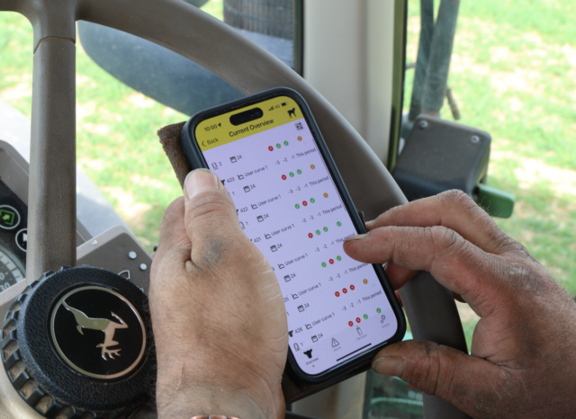 Automatic Calf Feeder