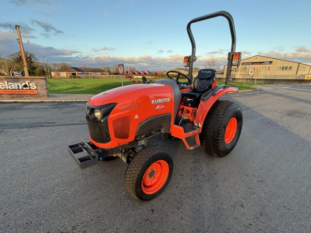 Kubota STW34 Compact Tractor (2016)