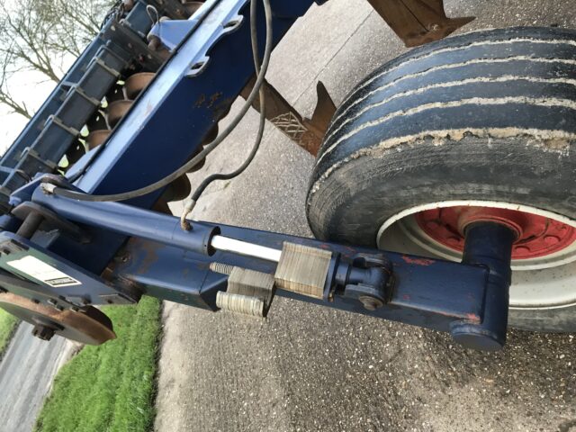 Tim Howard 5 leg Sub Soiler