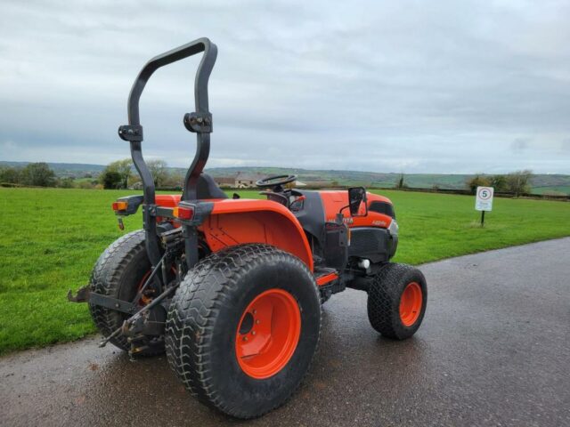 Kubota L5240