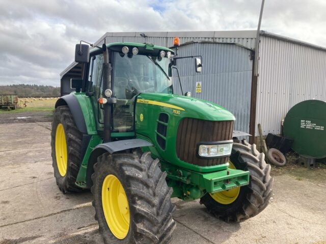 John Deere 7530 Premium