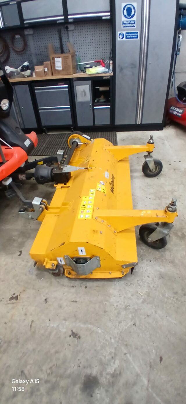 T2039042 KUBOTA F3890 RIDE ON MOWER