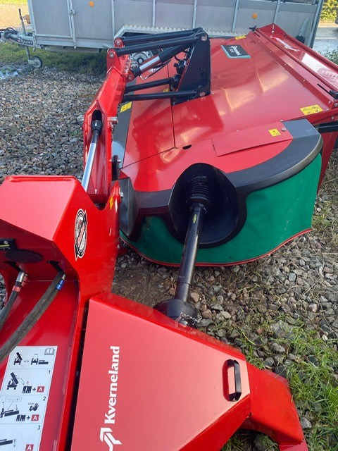 TC02583A KVERNELAND 3332MT MOWER