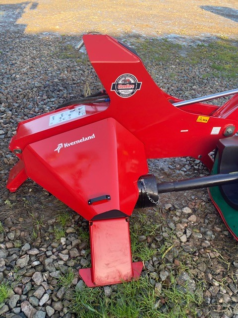 TC02583A KVERNELAND 3332MT MOWER