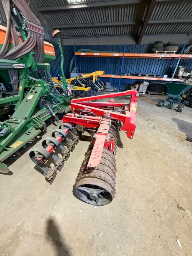 TJ01087A 2011 HE-VA 3M RIGID PRESS