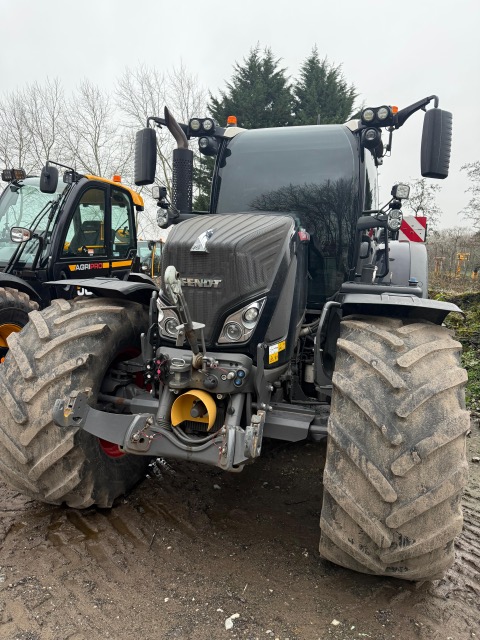 T8011886 FENDT 724 VARIO GEN 6 TRACTOR