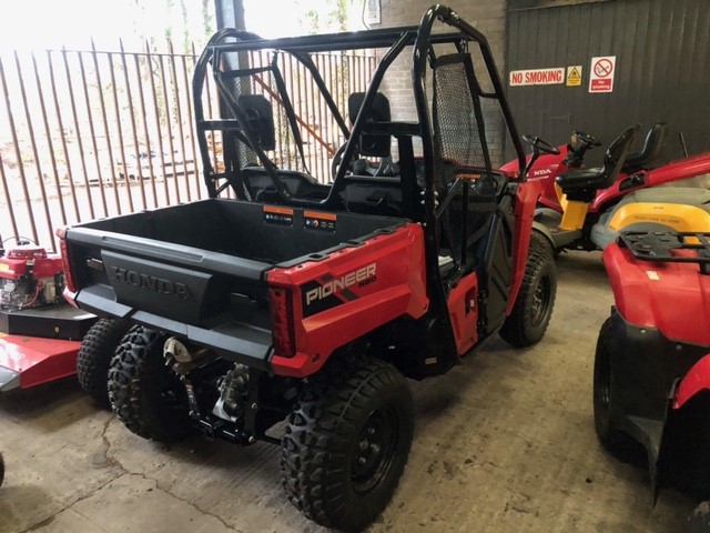 2M041301 2026 HONDA PIONEER ATV