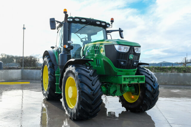 John Deere 6155R 2022