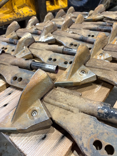 Bourgault VOS 4 inch openers w/legs