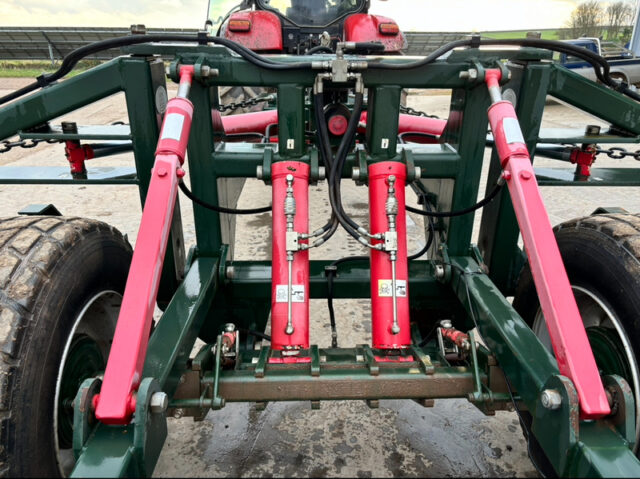 NRH 10.3m rollers w/ breakers