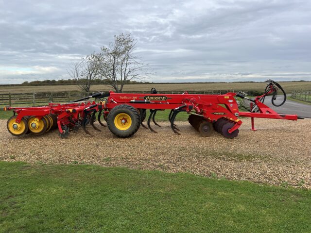 2018 Vaderstad Topdown TD300